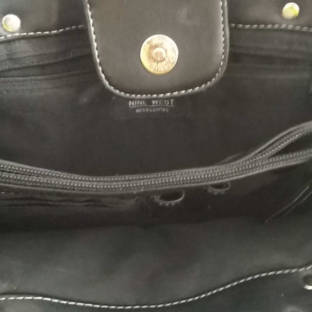 Purse - Picture 3 of 3